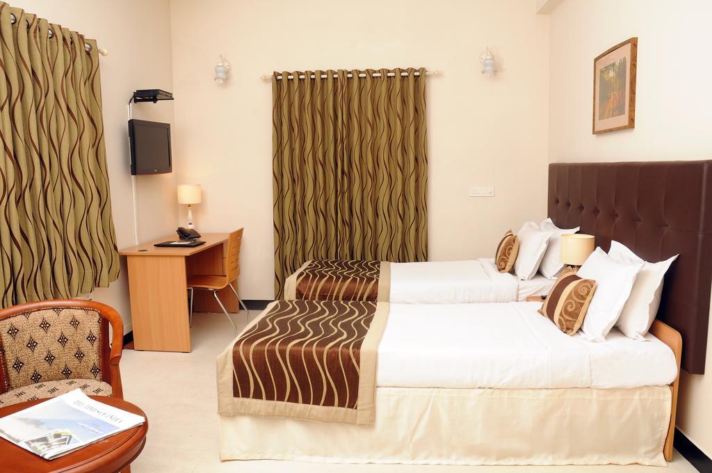 Executive Comfort Alwarpet شيناي الغرفة الصورة