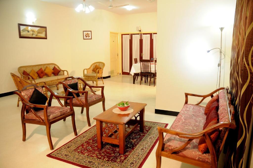 Executive Comfort Alwarpet شيناي المظهر الخارجي الصورة
